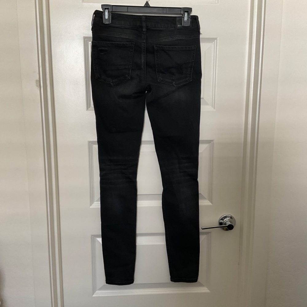 American Eagle Black Distressed Jeggings - Size 2 Long - Picture 4 of 12